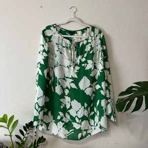 TALBOTS FLORAL BLOUSE